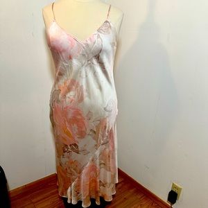 Victorias Secret gown and robe set